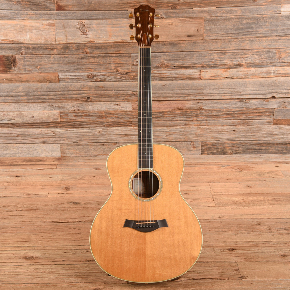 Taylor GS Natural 2006 - View 4 | MusicMarket