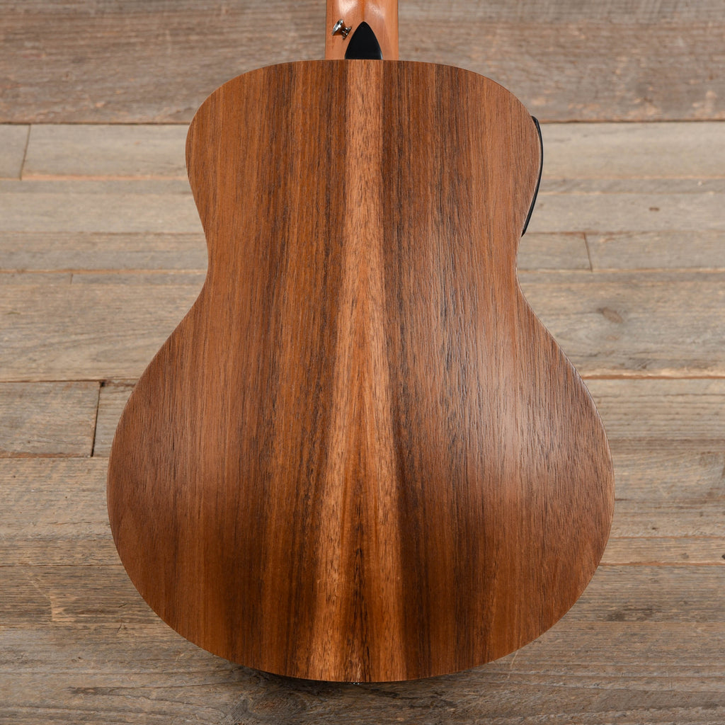 Taylor GS Mini-e Koa Bass Natural w/ES-B - View 4 | MusicMarket