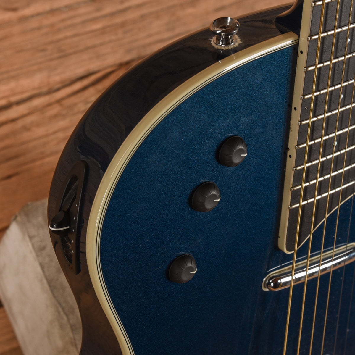 Taylor T5s Blue 2006 - View 10 | MusicMarket
