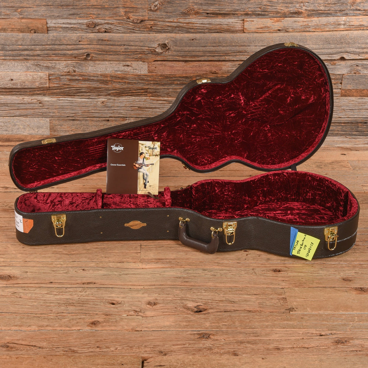 Taylor 326CE Baritone-6 LTD Sunburst 2021 - Zac Brown - View 9 | MusicMarket