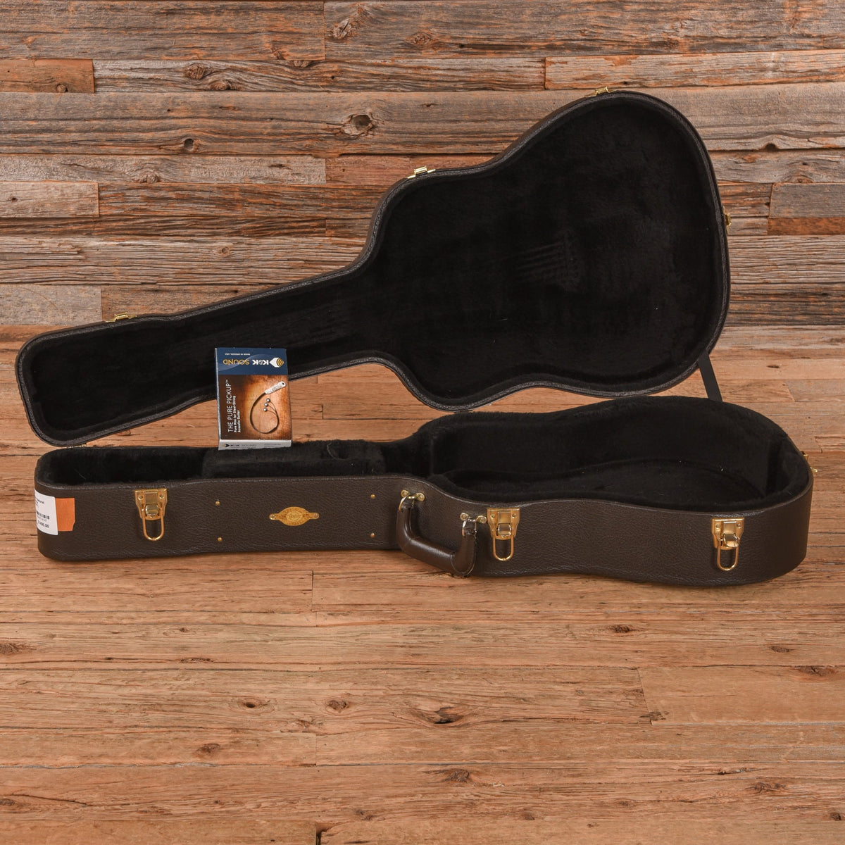 Taylor 510 L-9 Natural 2004 - View 9 | MusicMarket