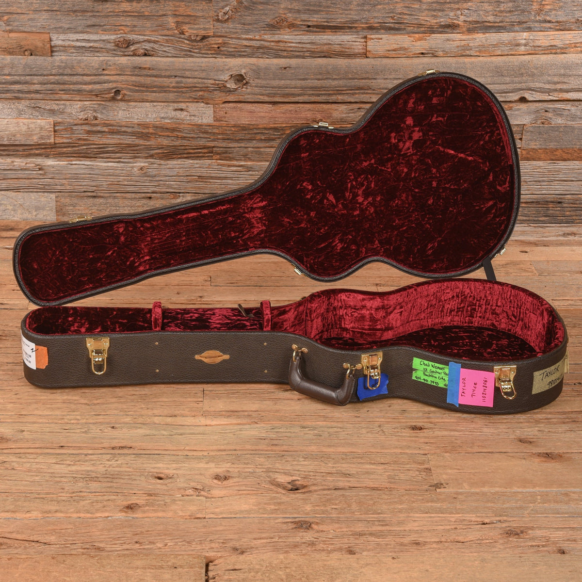 Taylor 714CE Sunburst 2016 - Zac Brown - View 9 | MusicMarket
