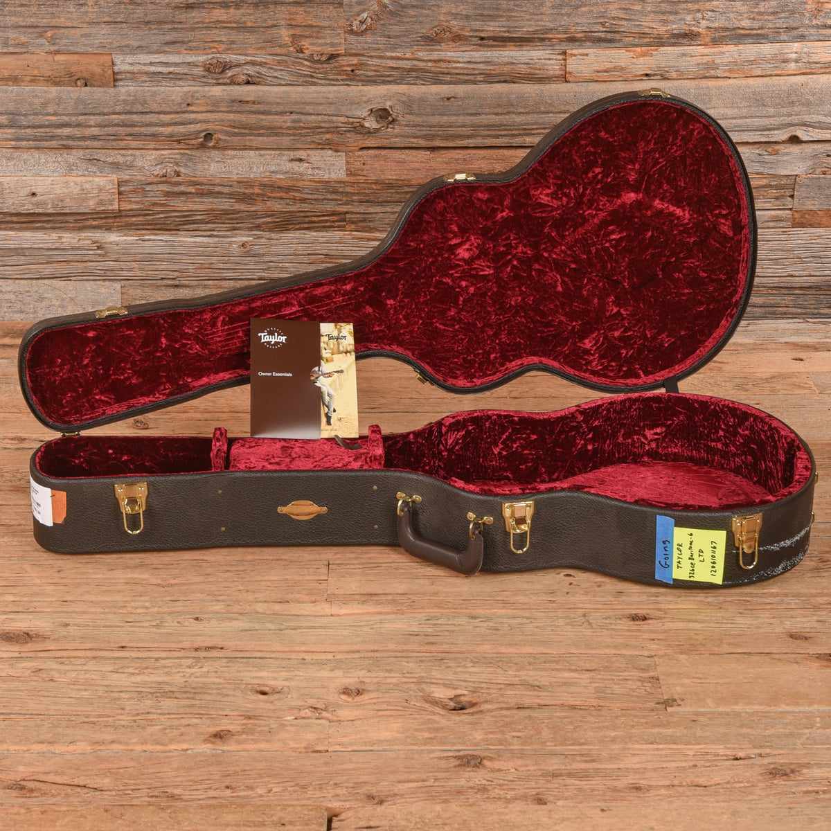 Taylor Baritone 326ce Shaded Edgeburst - Zac Brown - View 9 | MusicMarket