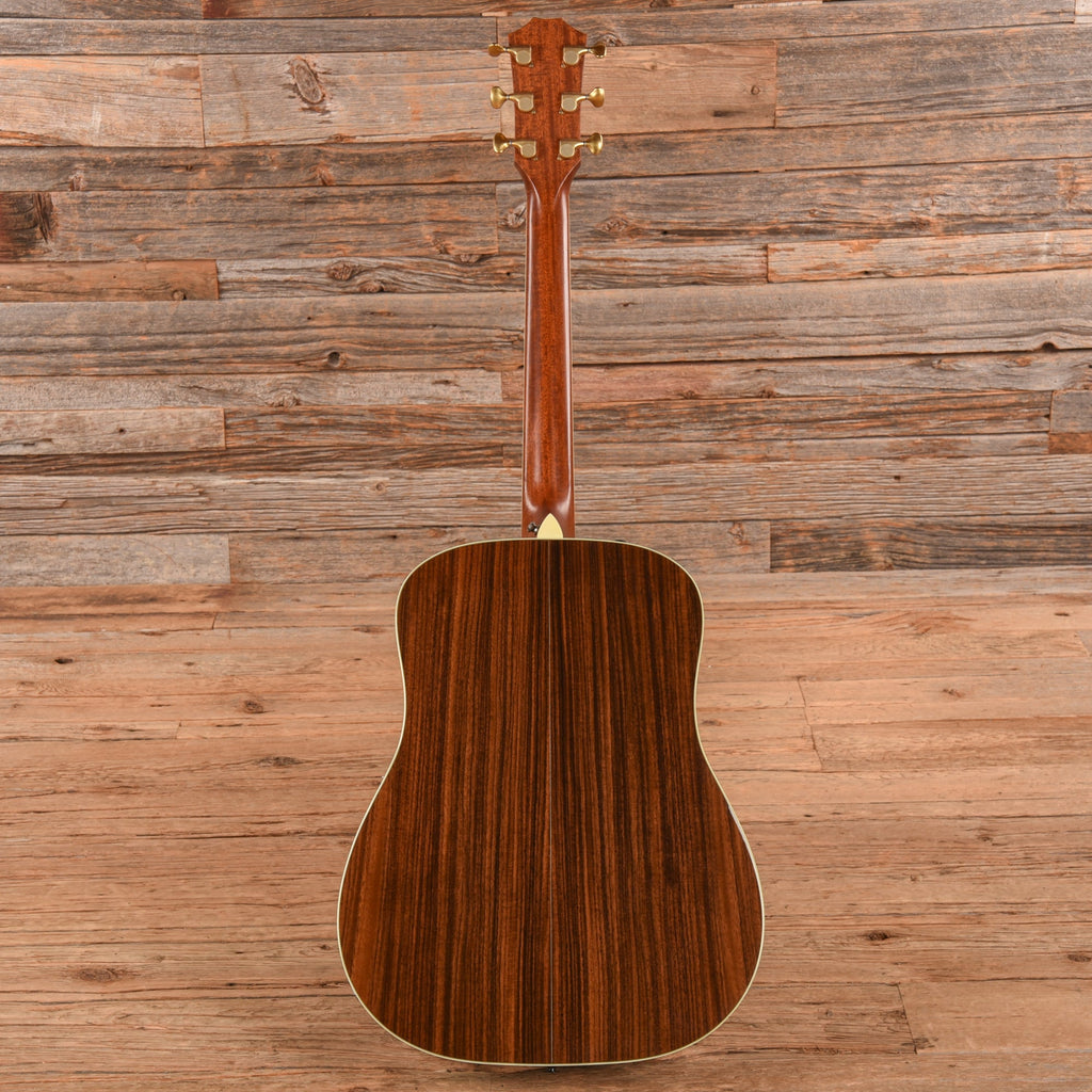 Taylor Baritone Natural - Zac Brown - View 5 | MusicMarket