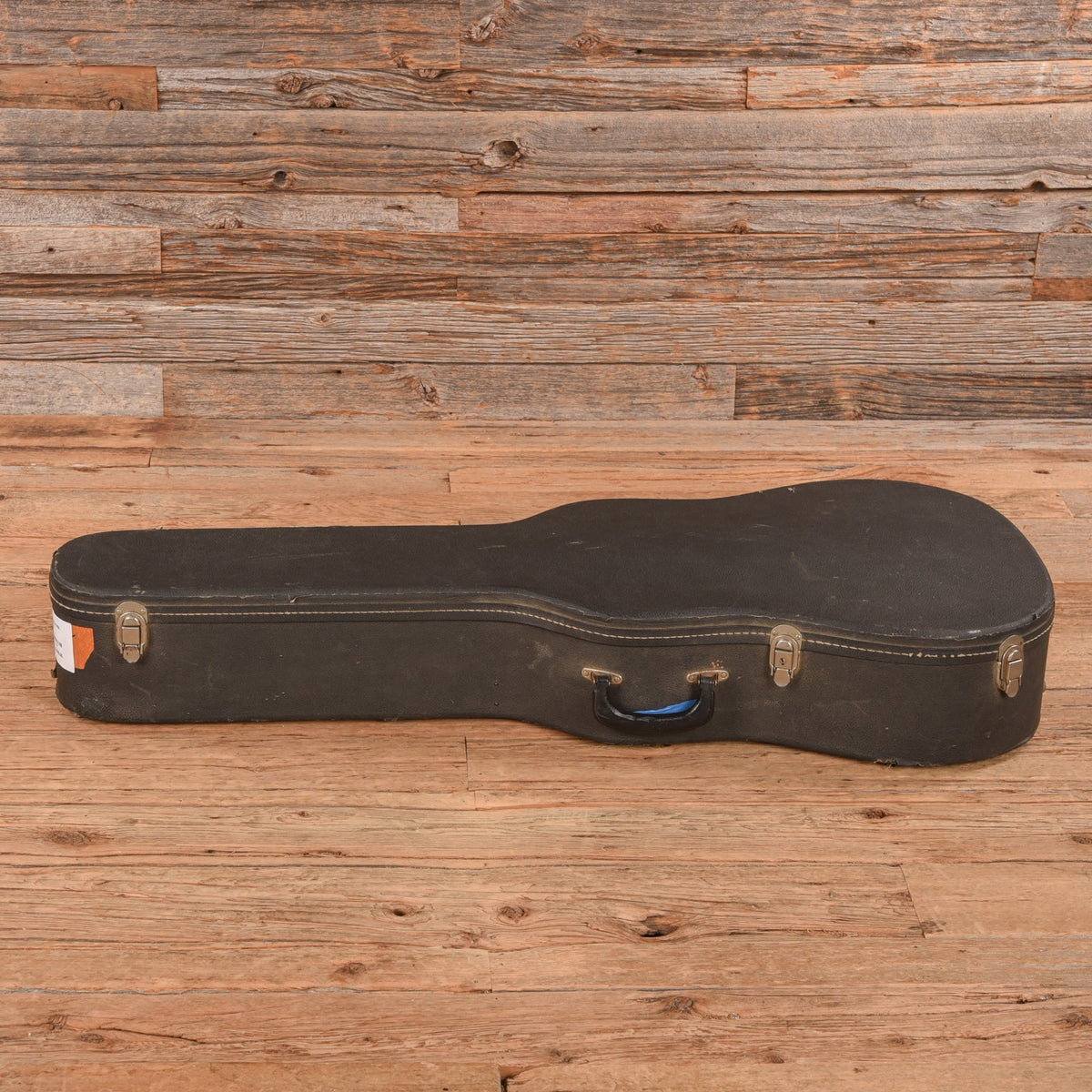 Taylor Baritone Natural - Zac Brown - View 8 | MusicMarket