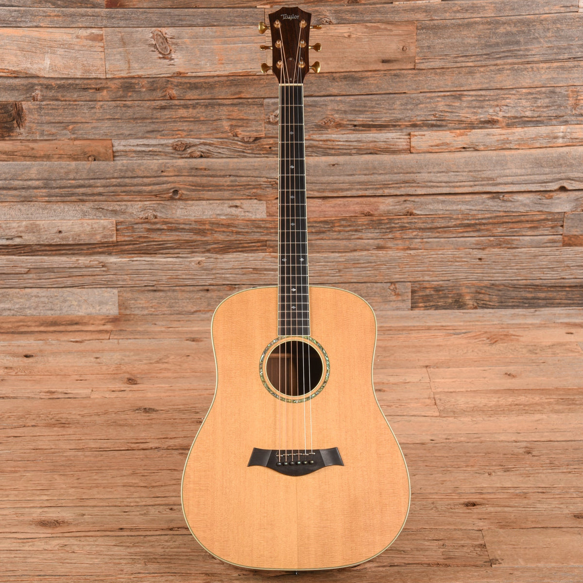 Taylor Baritone Natural - Zac Brown - View 4 | MusicMarket