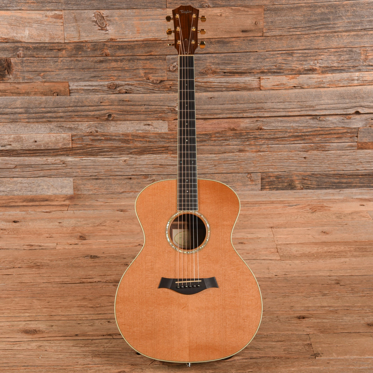 Taylor GA-7 Natural 2007 - View 4 | MusicMarket