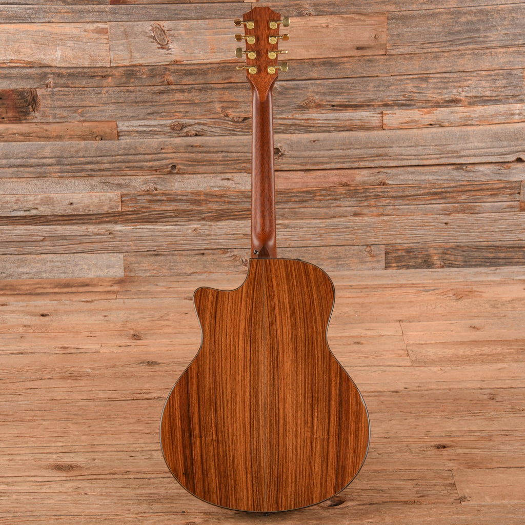 Taylor GT8 Natural 2019 - Zac Brown - View 5 | MusicMarket