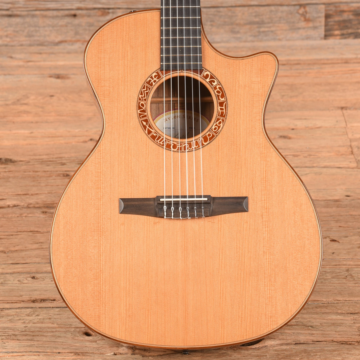 Taylor NSGA Natural 2011 - Zac Brown - MusicMarket