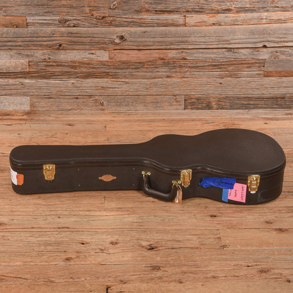 Taylor Proto Sunburst 2019 - Zac Brown - View 8 | MusicMarket
