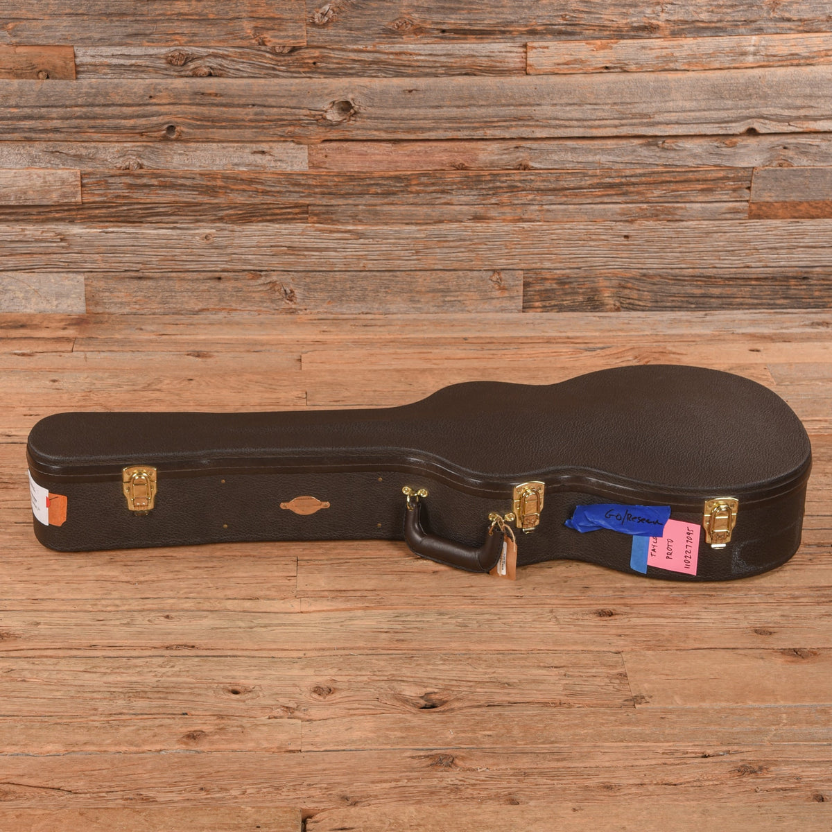 Taylor Proto Sunburst 2019 - Zac Brown - View 8 | MusicMarket