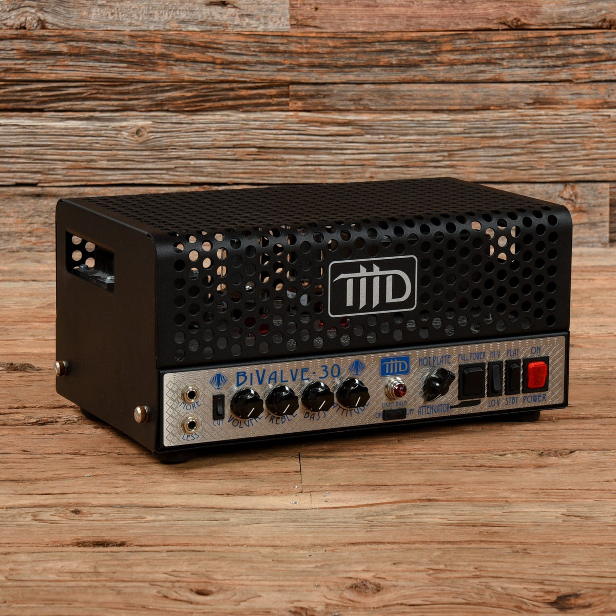 THD Bivalve 30 - MusicMarket