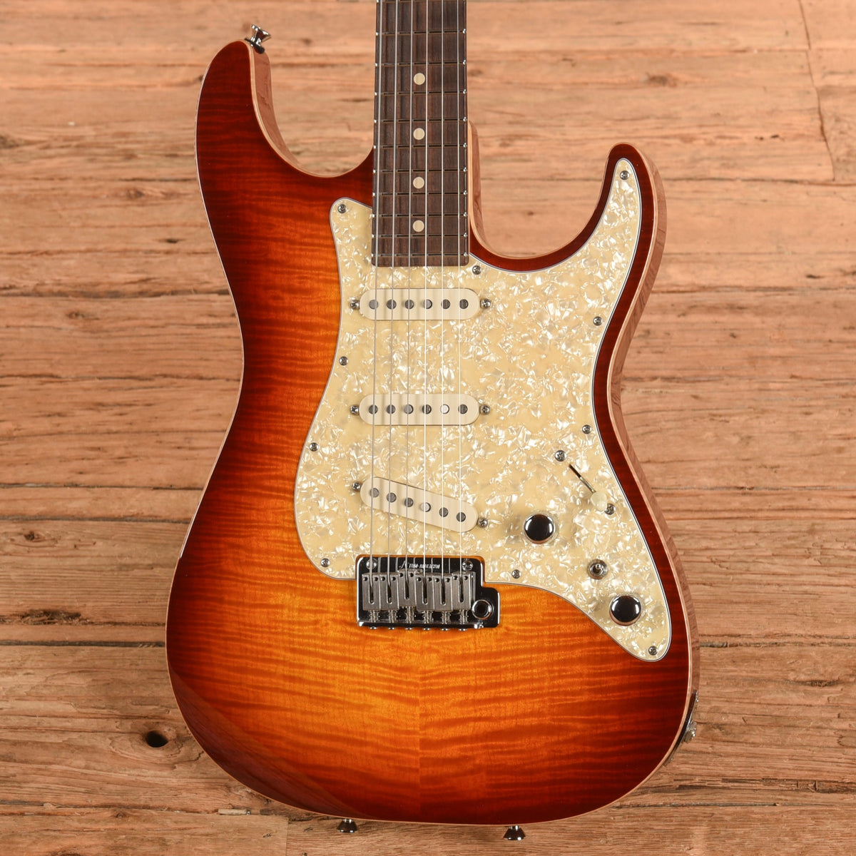 Tom Anderson Drop Top Hollow Classic Cherry Sunburst 2008 - View 2 | MusicMarket