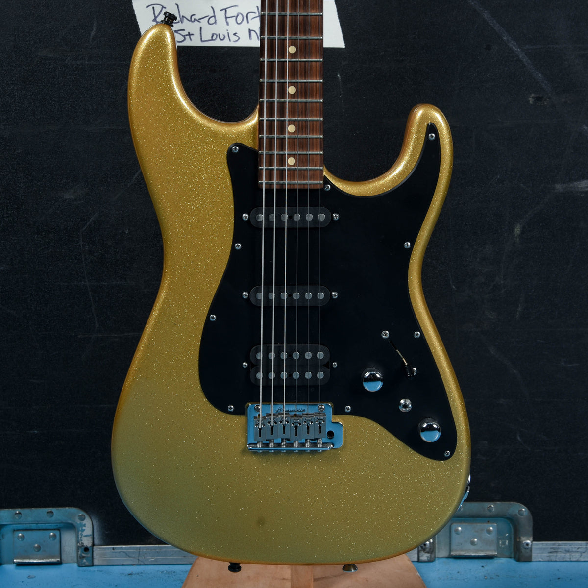 Tom Anderson Baritone Gold Sparkle 2001 - View 3 | MusicMarket