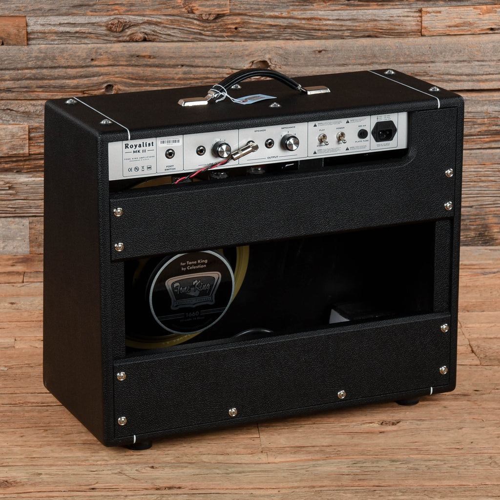 Tone King Royalist Mk III 40-Watt 1x12" Guitar Combo Amp - View 2 | MusicMarket