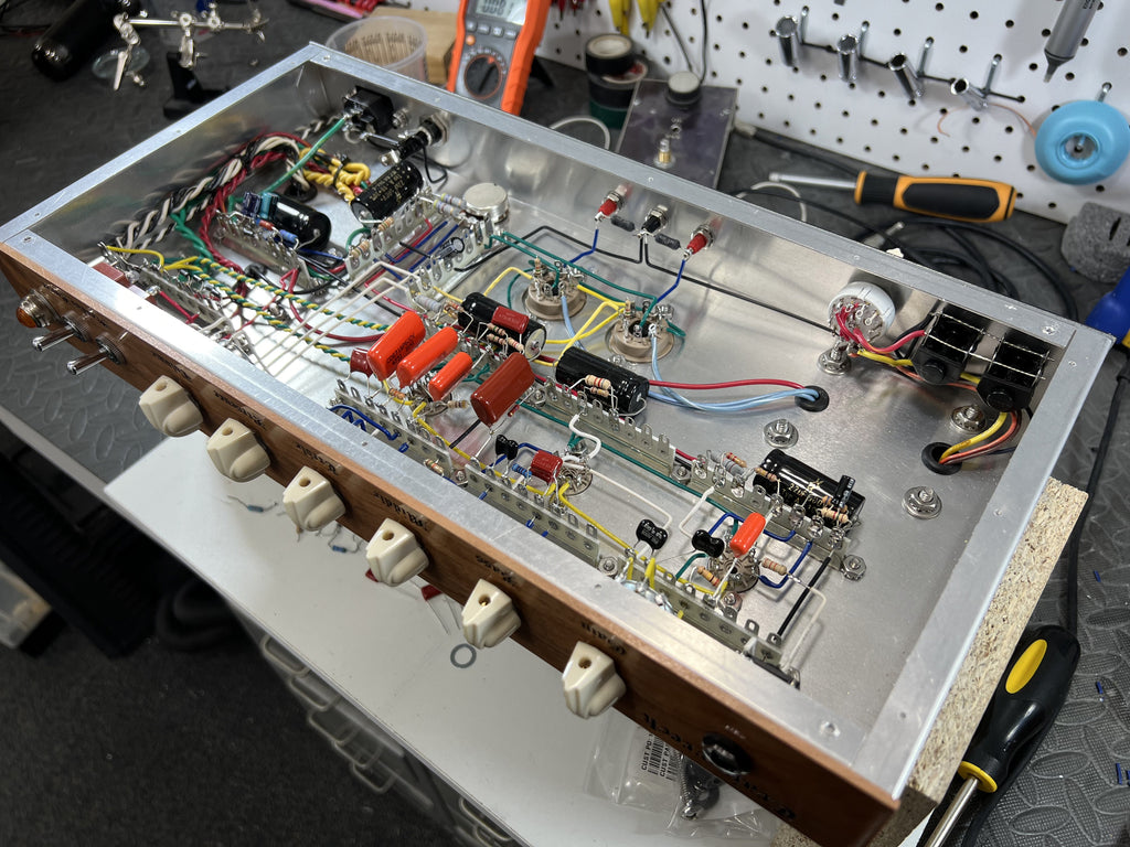 Trainwreck JMD Rocket-LVP "CANDY" Custom 6V6 - View 4 | MusicMarket