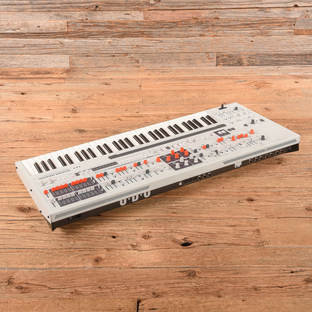 UDO Super Gemini Polyphonic Bi-timbral Analog-Hybrid Synthesizer - View 2 | MusicMarket