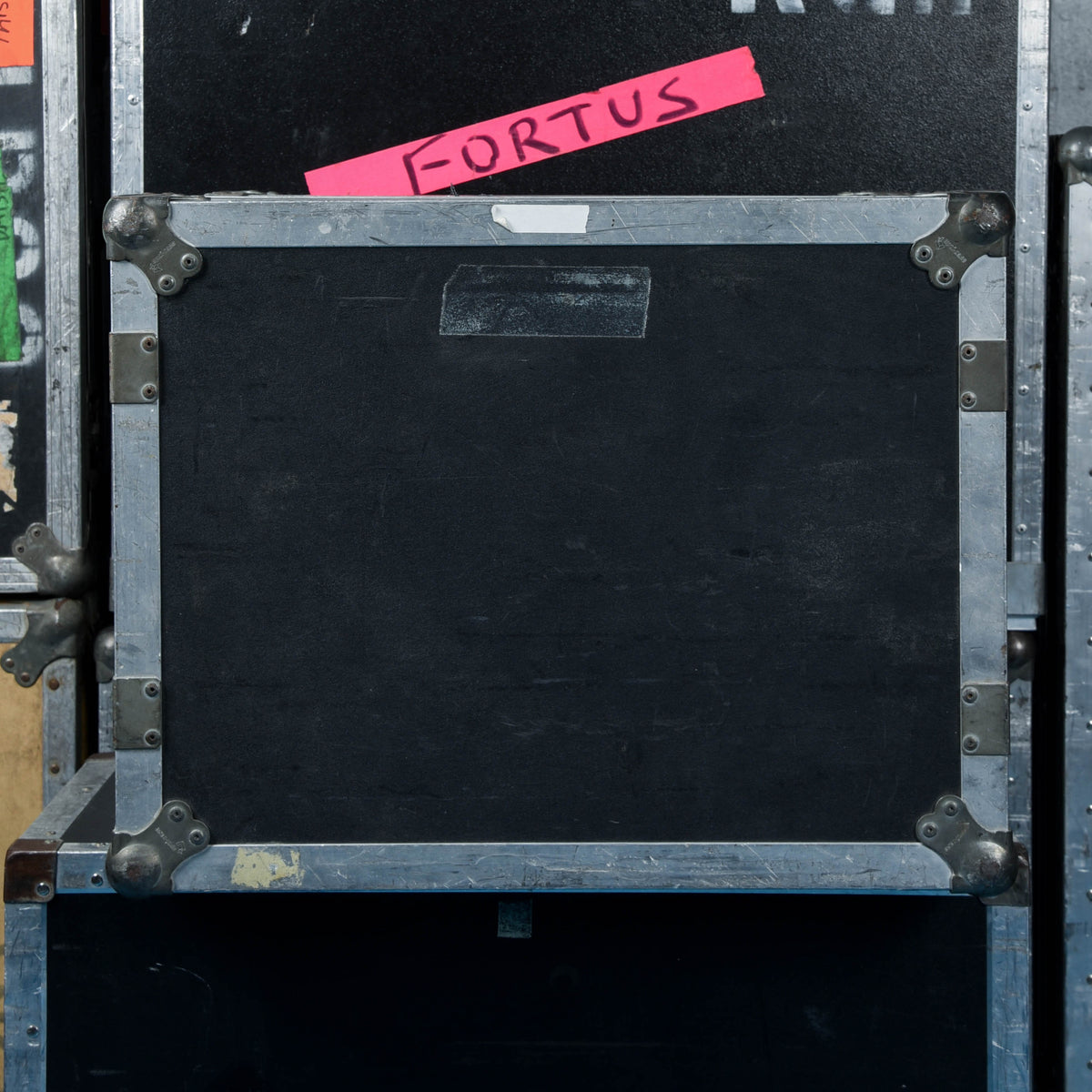 Unbranded ATA Floating Rack 8-Space - MusicMarket