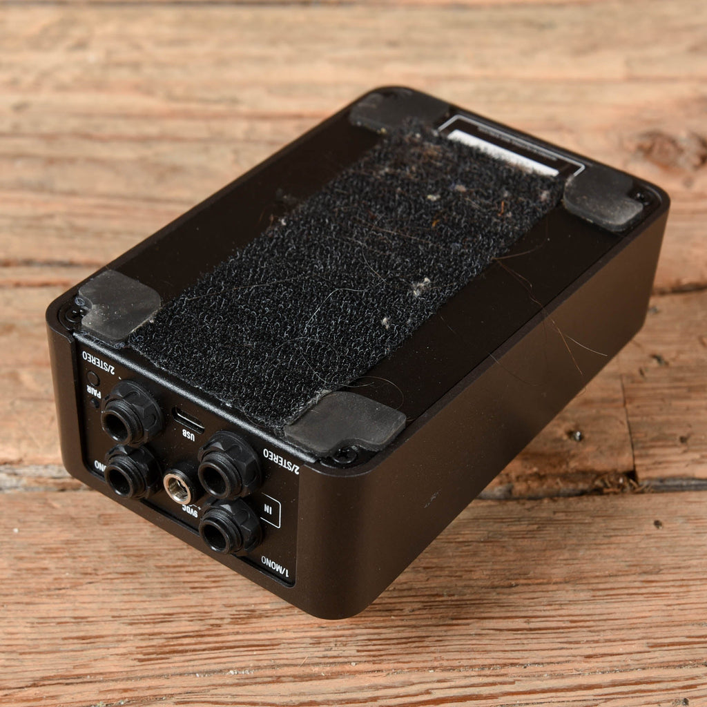Universal Audio Dream 65 Reverb Amplifier - View 2 | MusicMarket