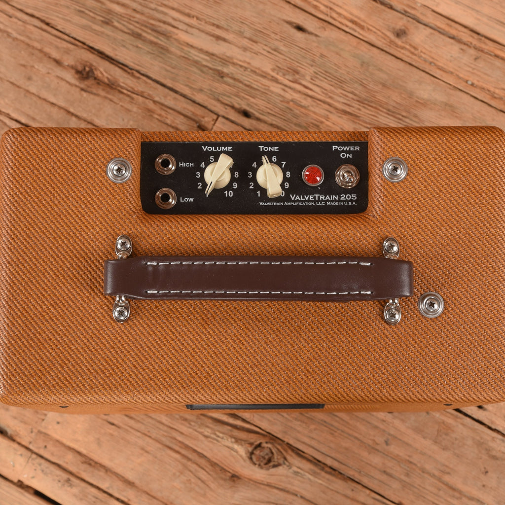 ValveTrain 205 5-Watt 1x8" Guitar Combo - View 3 | MusicMarket