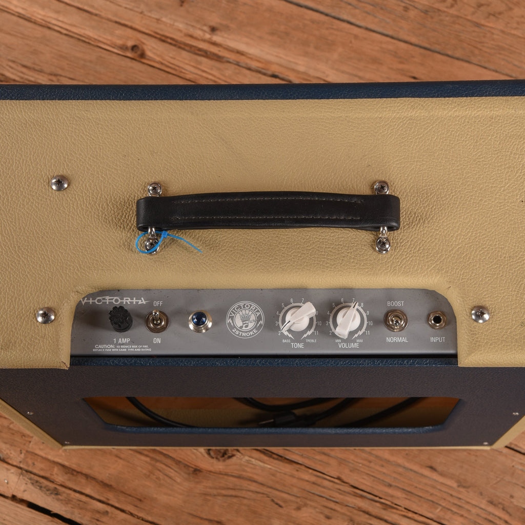Victoria 2 Stroke 4-10 Watt 1x12" Combo - View 3 | MusicMarket