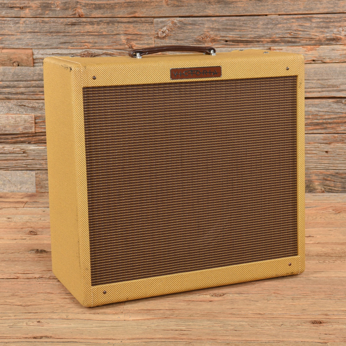 Victoria 35115 35w 1x15 Combo - MusicMarket