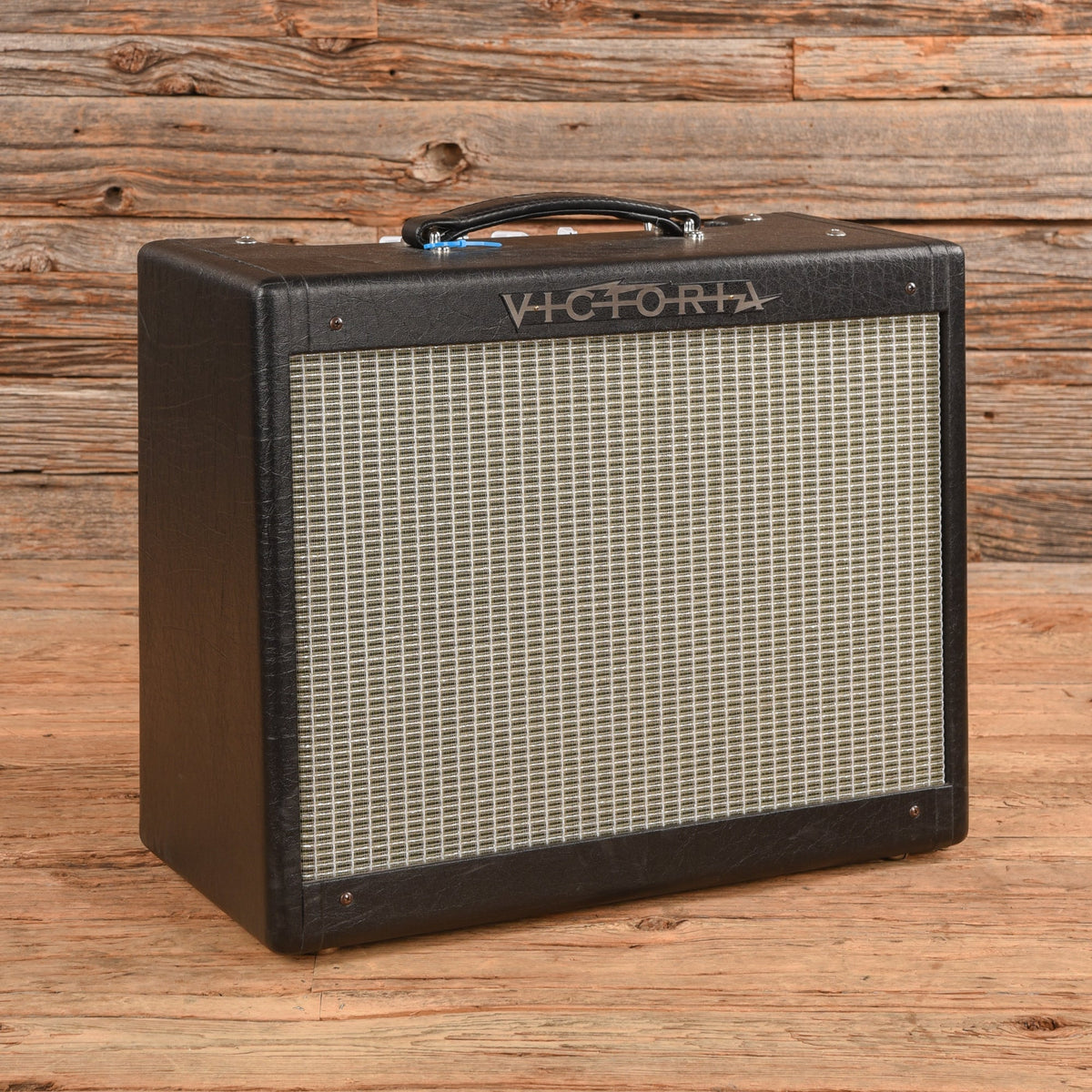 Victoria Club Deluxe 20-Watt 1x12" Guitar Combo - MusicMarket