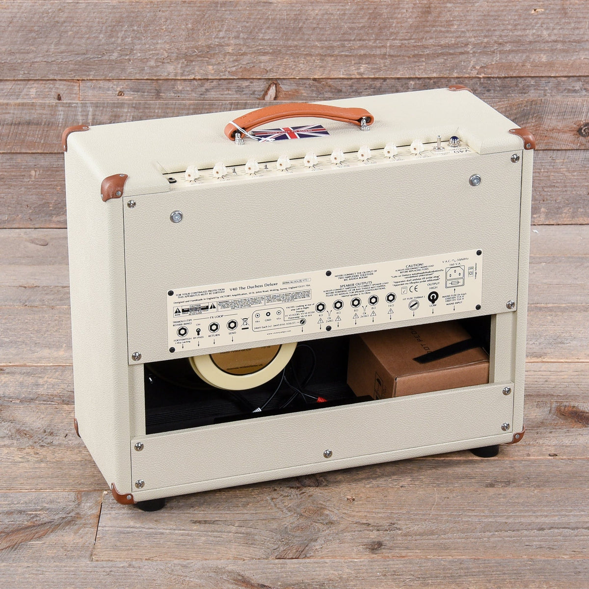 Victory V40 Duchess Deluxe 42W 1x12 Combo - View 2 | MusicMarket