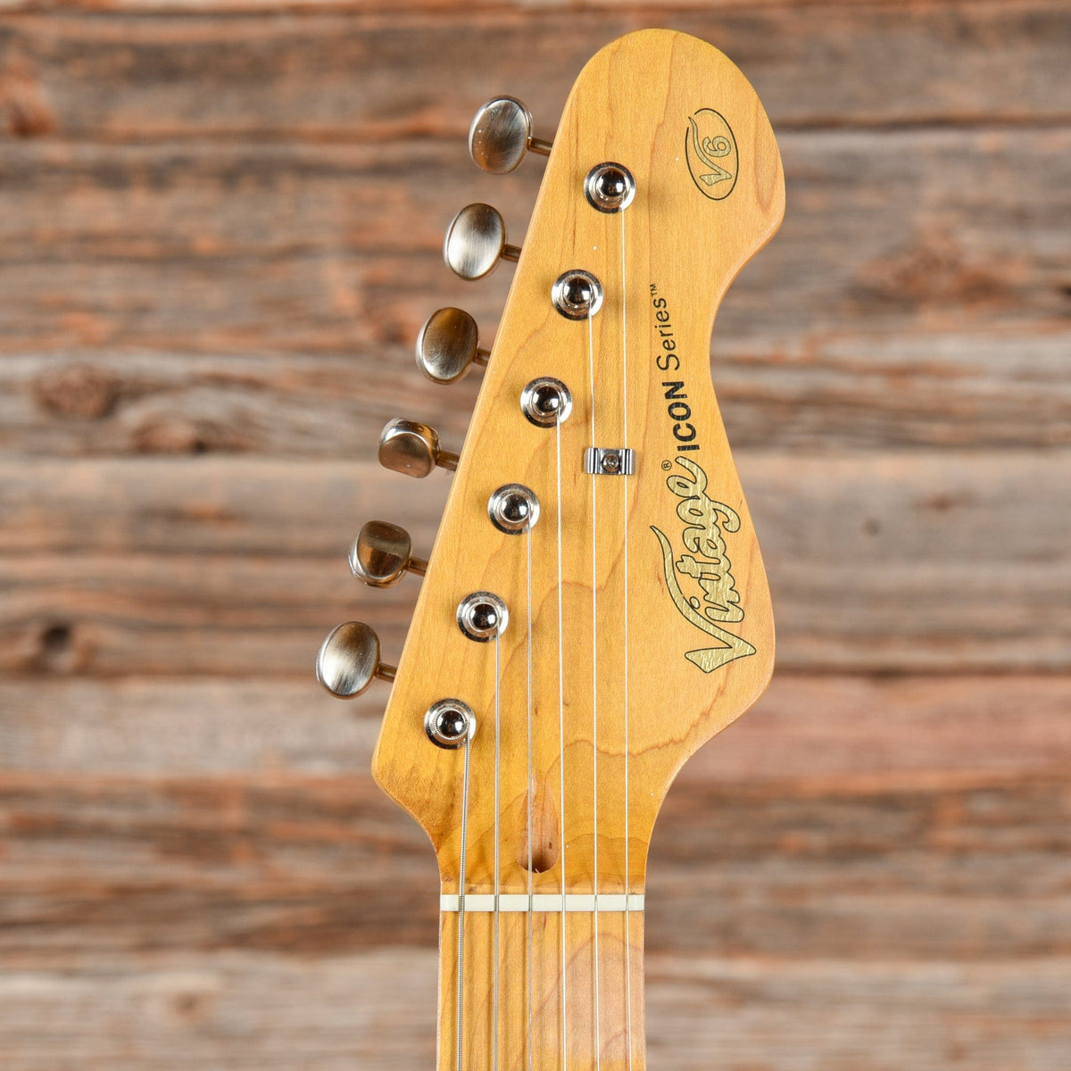 Vintage V6 Icon Series (Clapton Blackie) Black - View 6 | MusicMarket