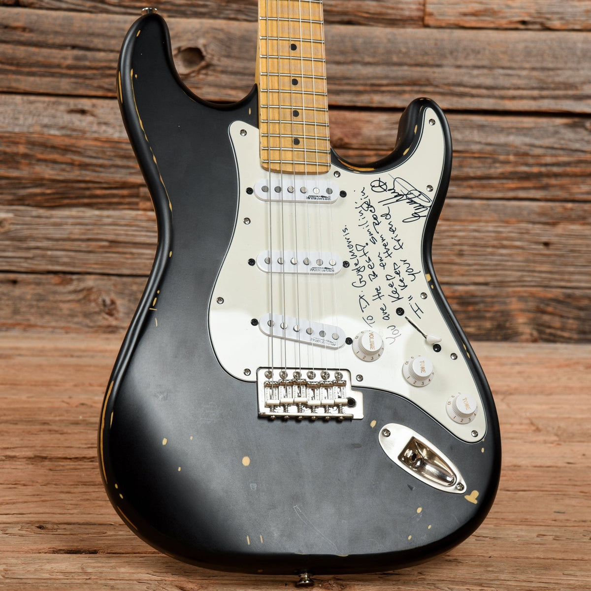 Vintage V6 Icon Series (Clapton Blackie) Black - View 8 | MusicMarket