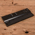 Vongon Replay 6-Voice Virtual Analog Synthesizer Black - MusicMarket