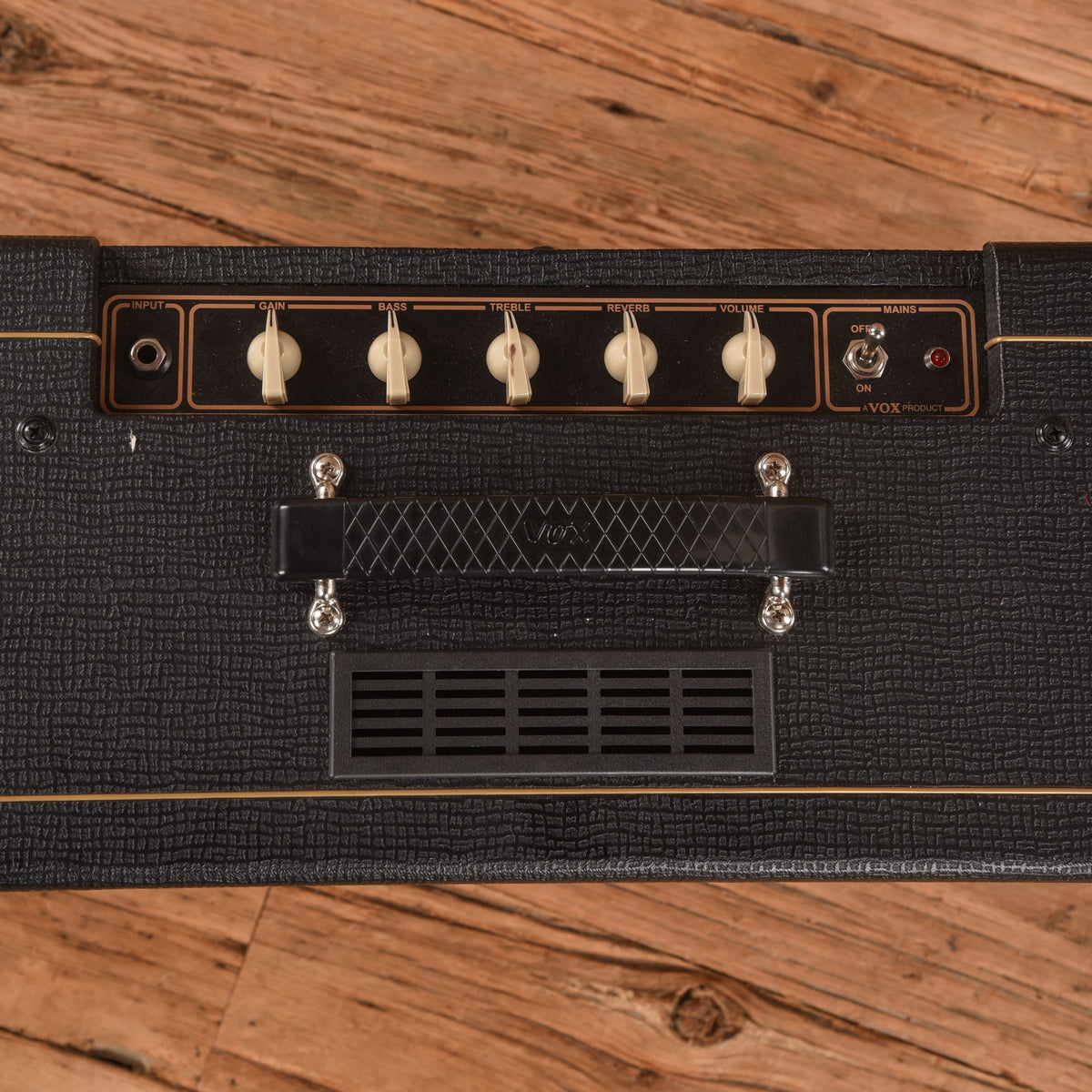 Vox AC10C1 Custom 10-Watt 1x10" Guitar Combo - View 3 | MusicMarket