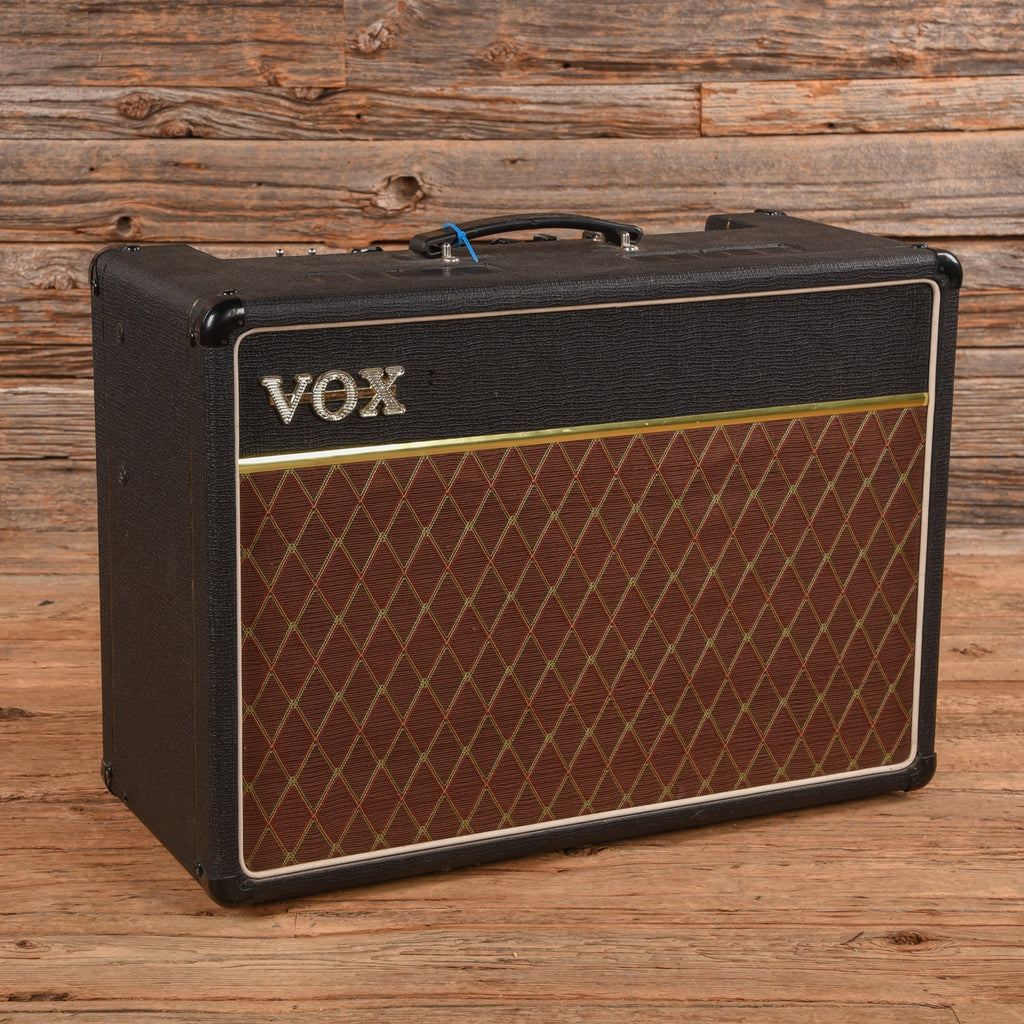 Vox AC15TB2 15-Watt 2x10" Guitar Combo - MusicMarket
