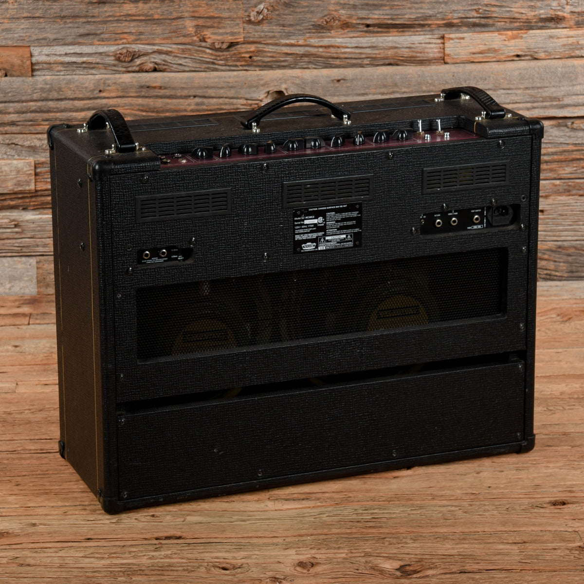 Vox AC30C2 2-Channel 30-Watt 2x12" Guitar Combo Amp - View 2 | MusicMarket