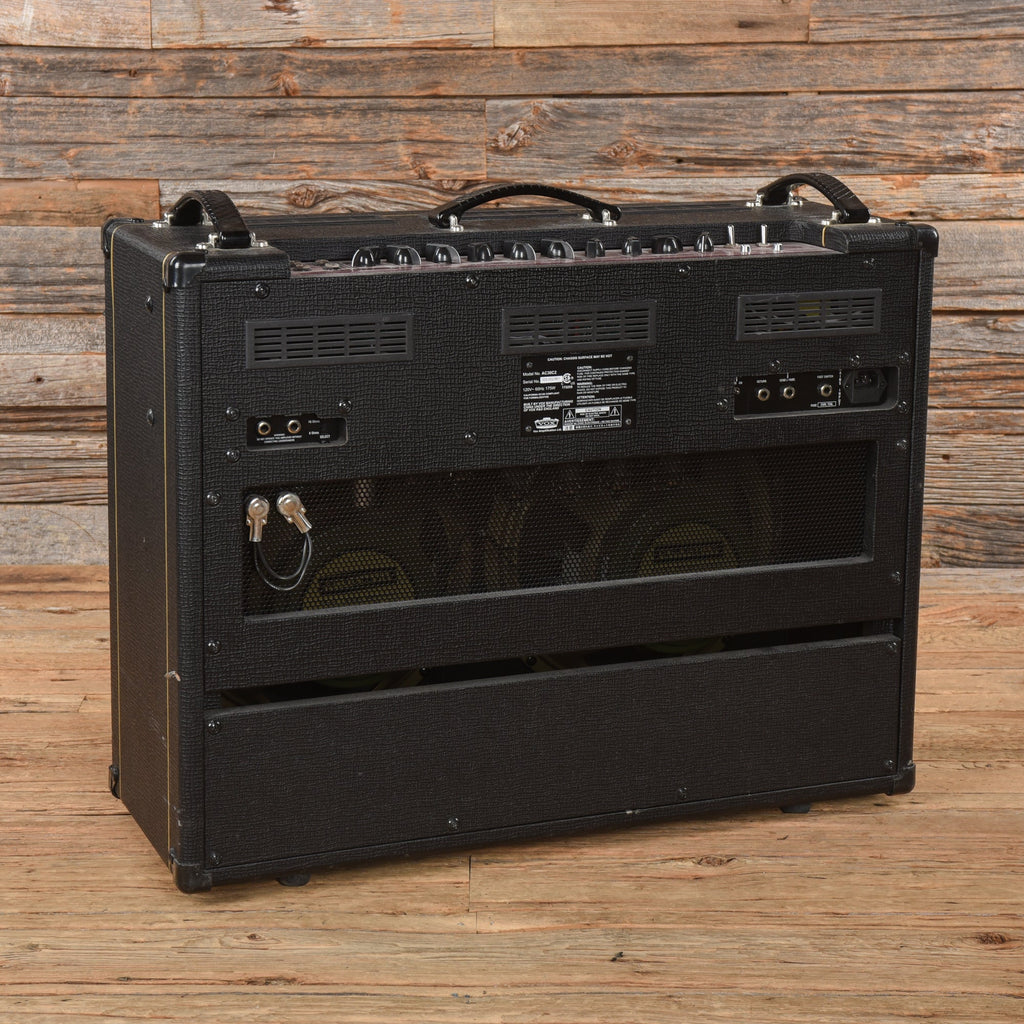 Vox AC30C2 Custom 2-Channel 30-Watt 2x12" Guitar Combo - View 2 | MusicMarket