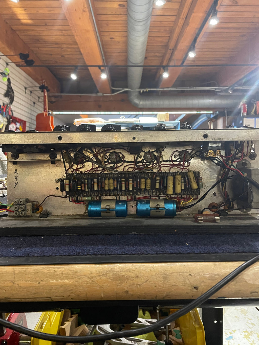 Vox AC50 1965 - View 6 | MusicMarket