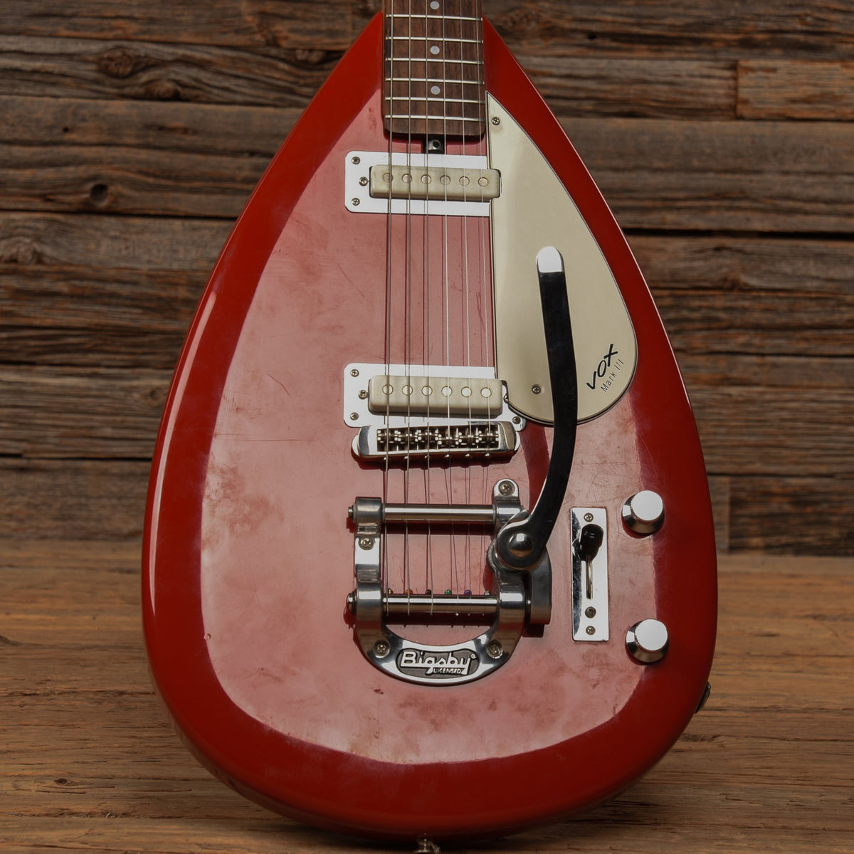 Vox Mark III Reissue Red - View 8 | MusicMarket