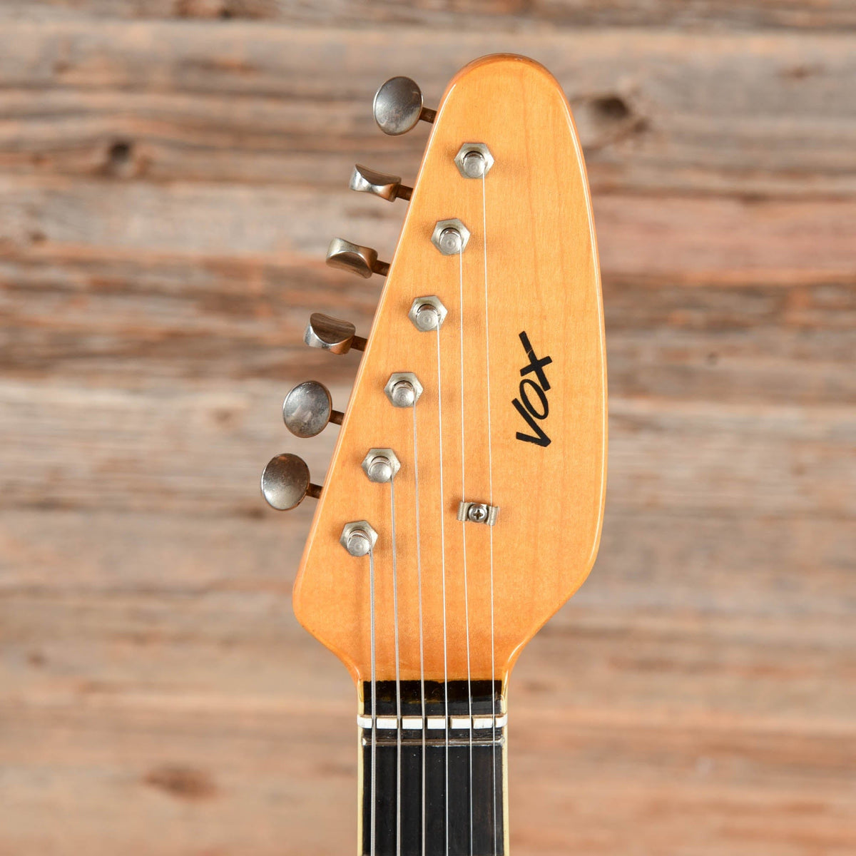 Vox Tempest Sunburst 1967 - View 6 | MusicMarket
