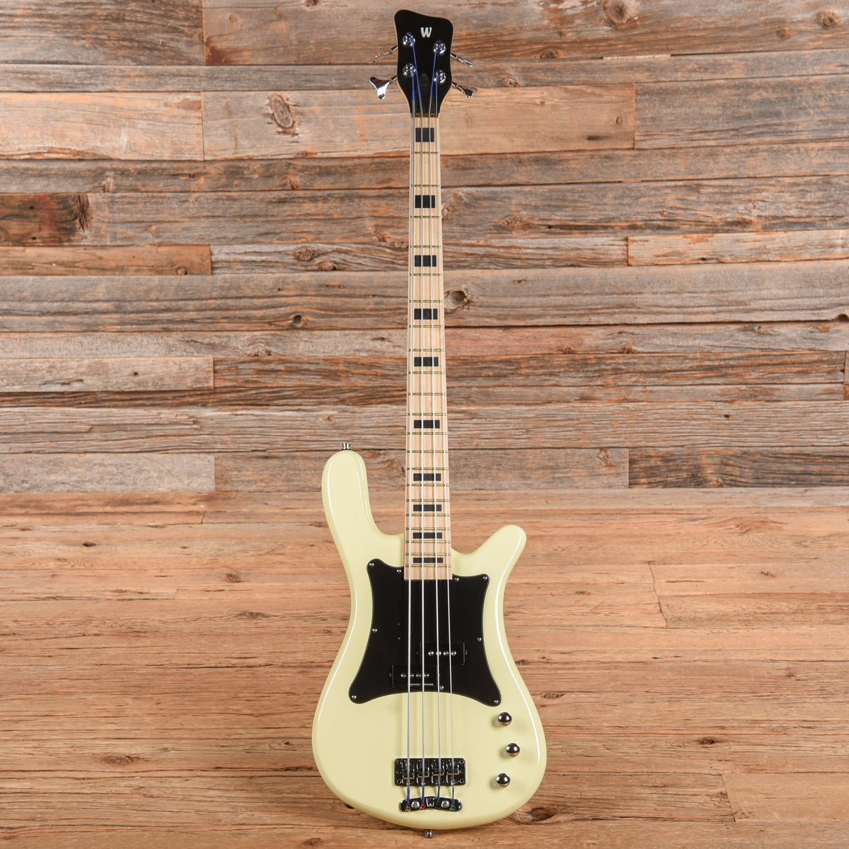 Warwick Adam Clayton Bass White 2022 - View 4 | MusicMarket
