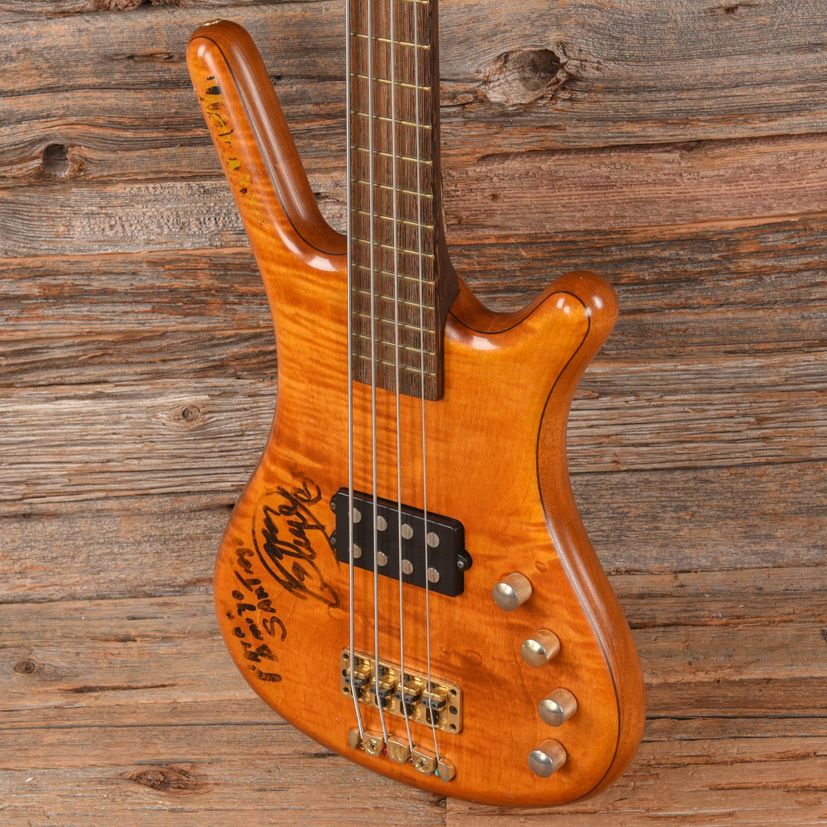 Warwick FNA 4 Honey Satin 1998 - View 2 | MusicMarket