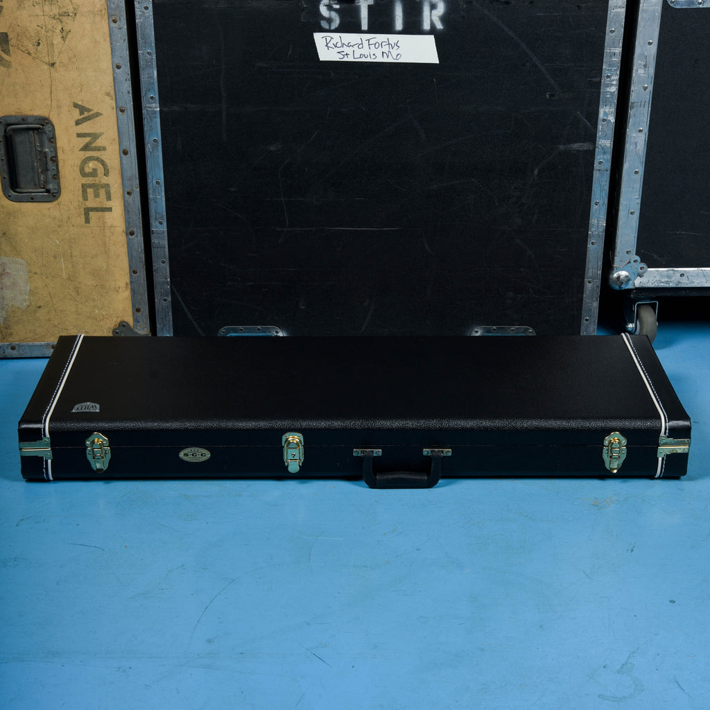 Wild Customs Baroness Black 2017 - View 5 | MusicMarket