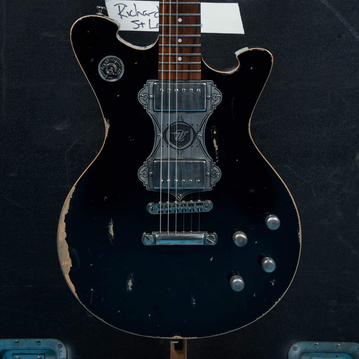Wild Customs Baroness Black 2017 - View 3 | MusicMarket