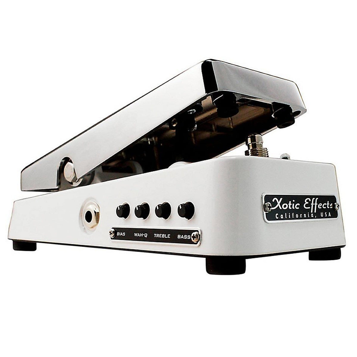 Xotic XW-1 Wah Pedal Bundle w/ Truetone 1 Spot Space Saving 9v Adapter - View 2 | MusicMarket