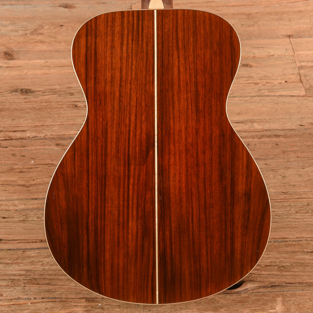 Yamaha LS16 Natural 2018 - View 3 | MusicMarket