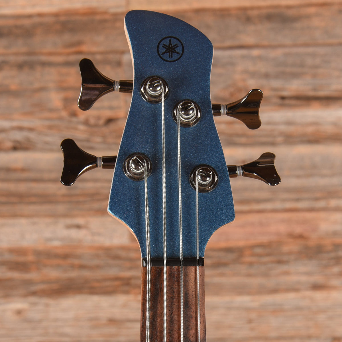 Yamaha TRBX304 Blue Metallic - View 6 | MusicMarket