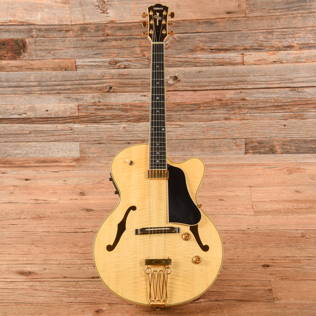 Yamaha AEX500 Natural - View 4 | MusicMarket