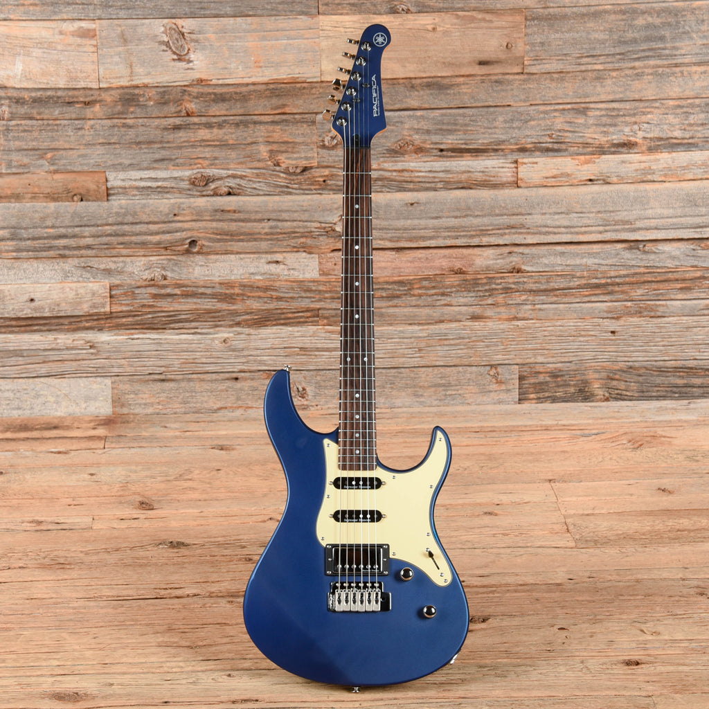 Yamaha PAC612VIIX Pacifica HSS Blue - View 4 | MusicMarket