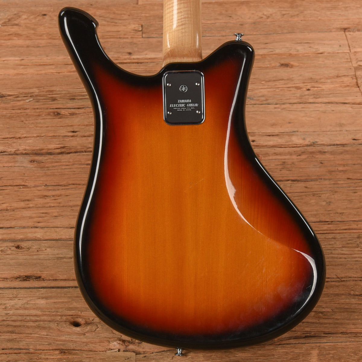 Yamaha SG-5A "Flying Samurai" Sunburst 1968 - View 3 | MusicMarket