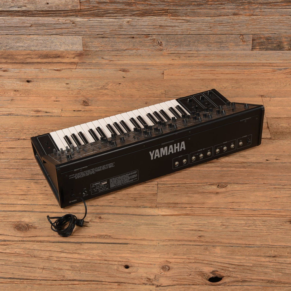 Yamaha CS-15 37-Key Monophonic / Duophonic Analog Synthesizer - View 2 | MusicMarket
