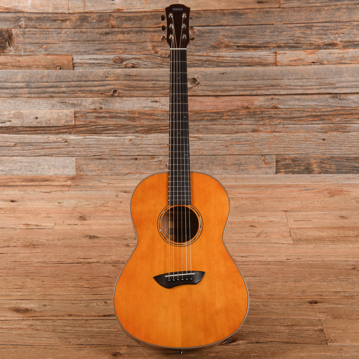 Yamaha CSF3M Natural - View 4 | MusicMarket